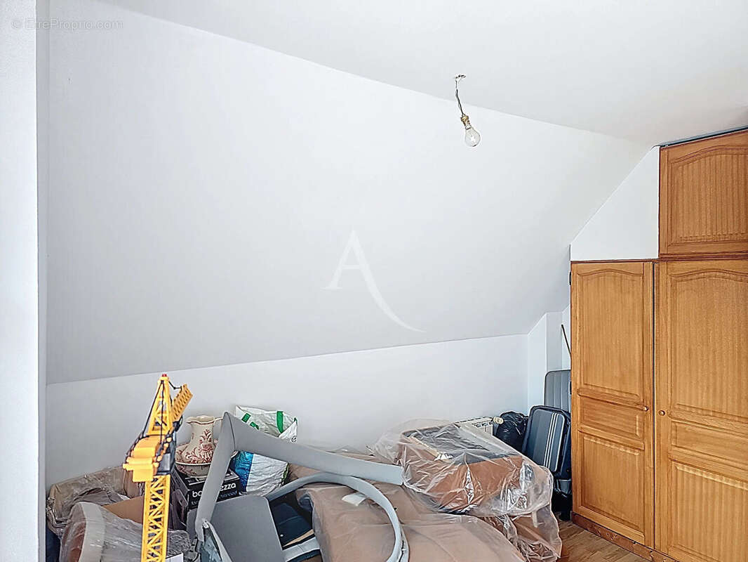 Maison à CONGIS-SUR-THEROUANNE