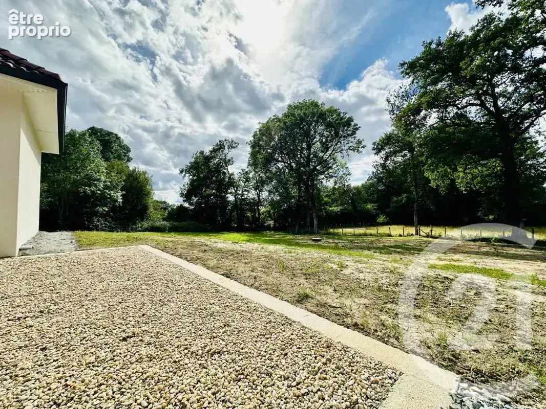 Maison 67 m² à Chateau-Chervix  - photo 4