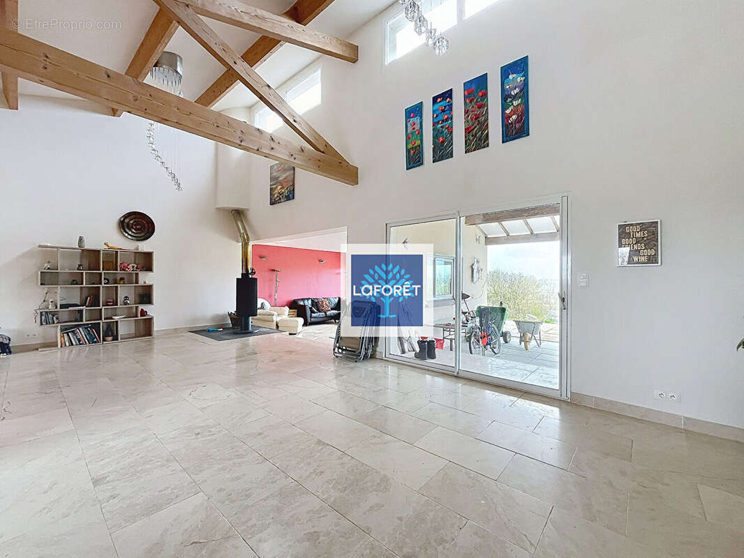 Maison à MIRAMBEAU