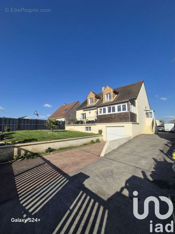 Photo 3 - Maison à CHEVRU