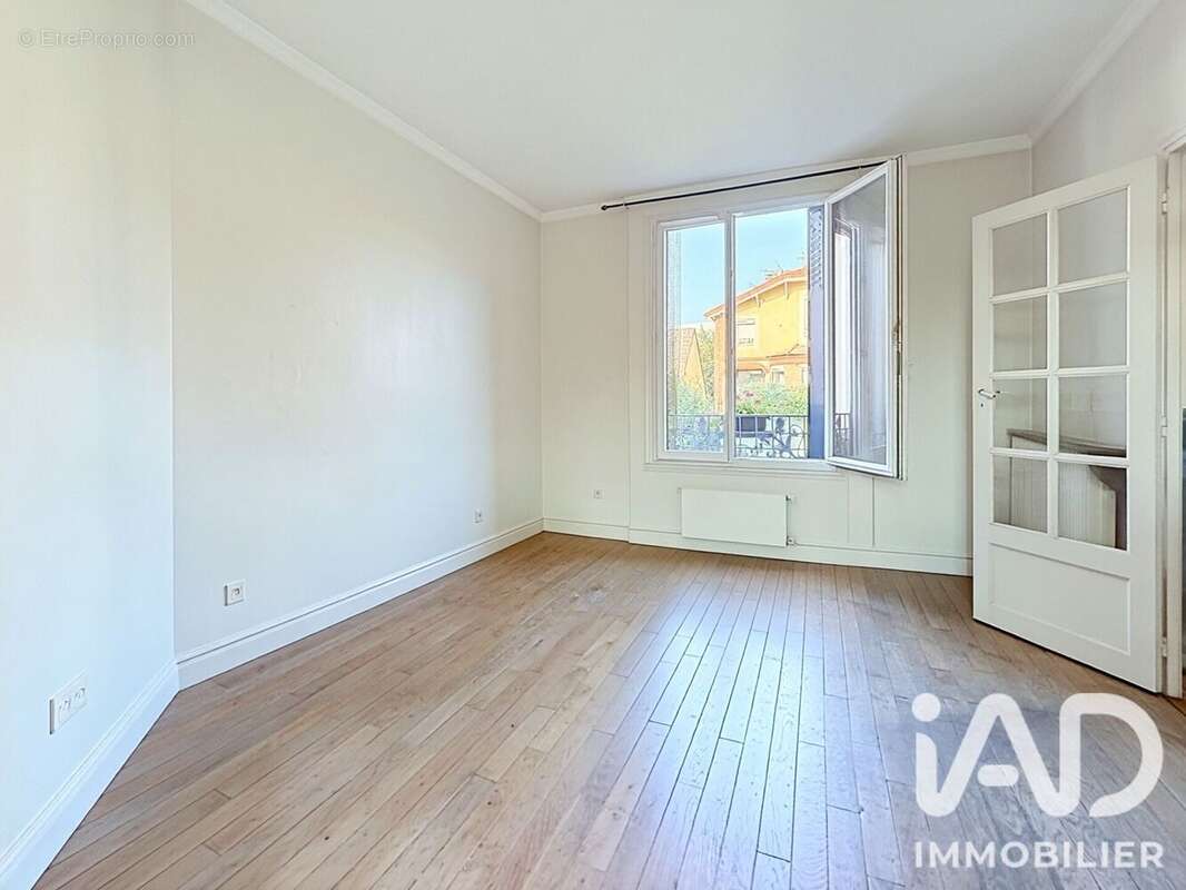 Maison 142 m² à Orly  - photo 3