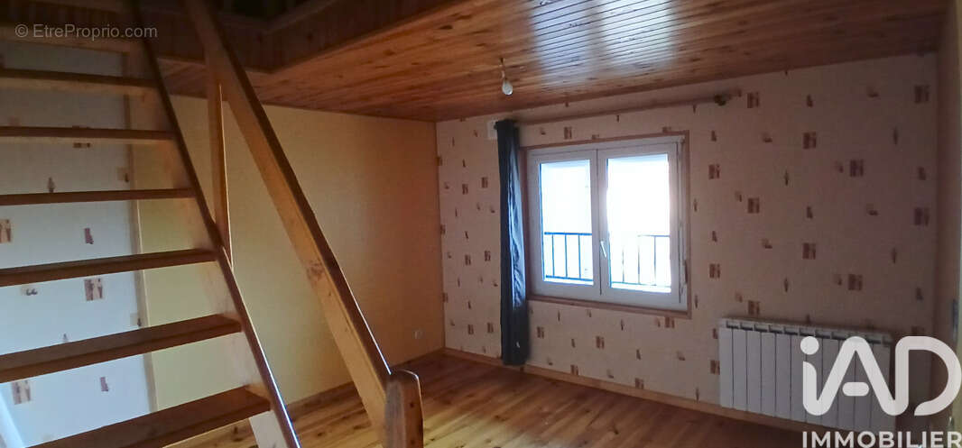 Photo 9 - Maison à DOMVALLIER