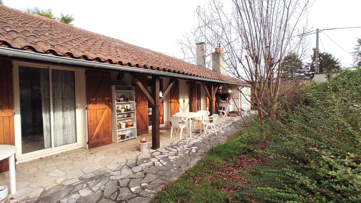 Maison à COLOMBIERS