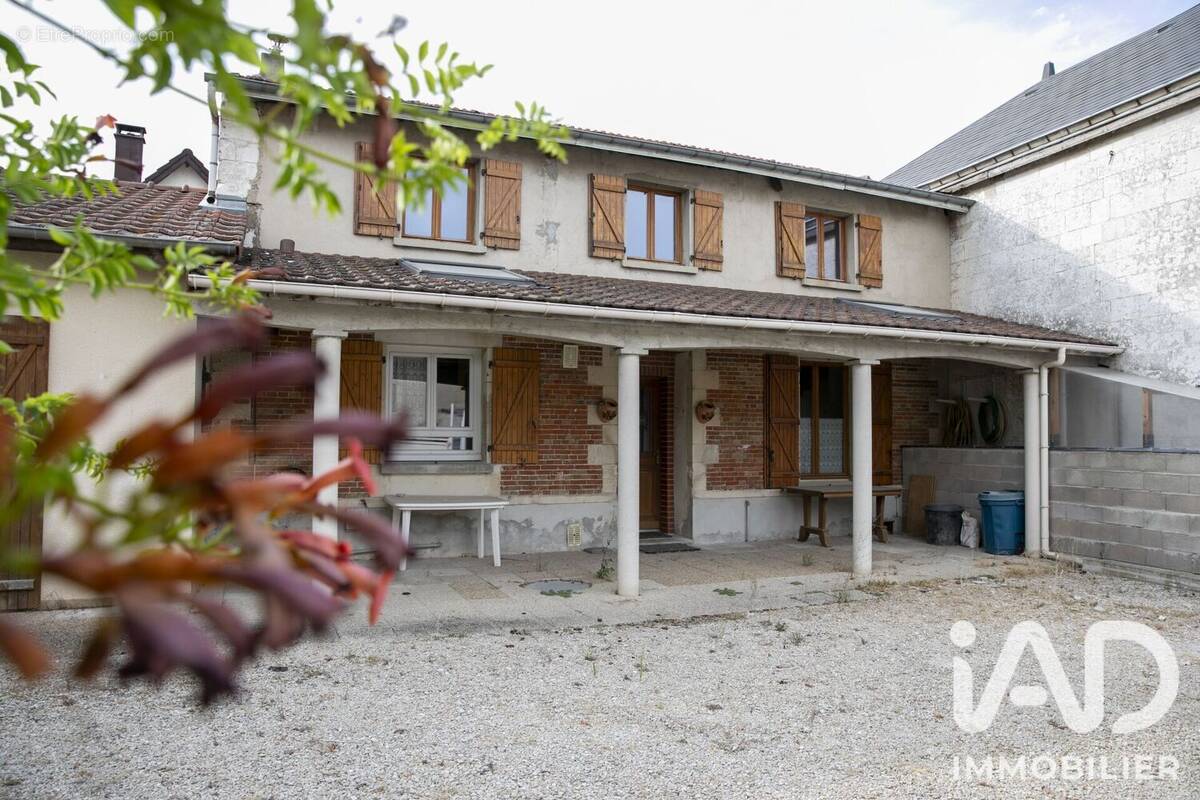 Photo 1 - Maison à MAIRY-SUR-MARNE