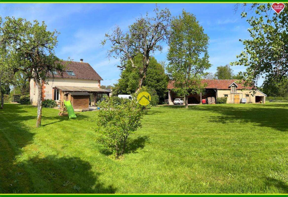 Maison à NEUVY-SUR-BARANGEON
