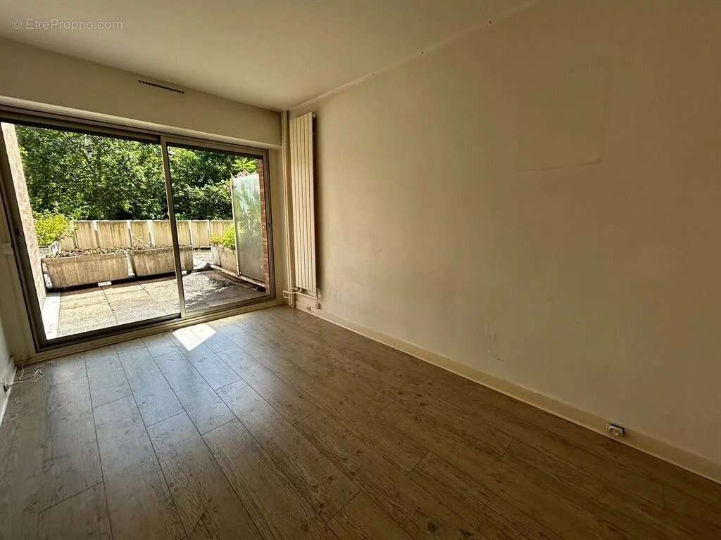 Appartement 71 m² à Paris-11e  - photo 5