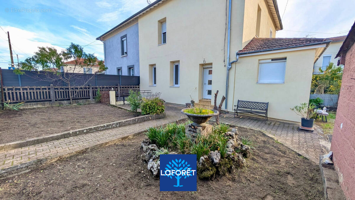 Maison à SAINT-PRIEST