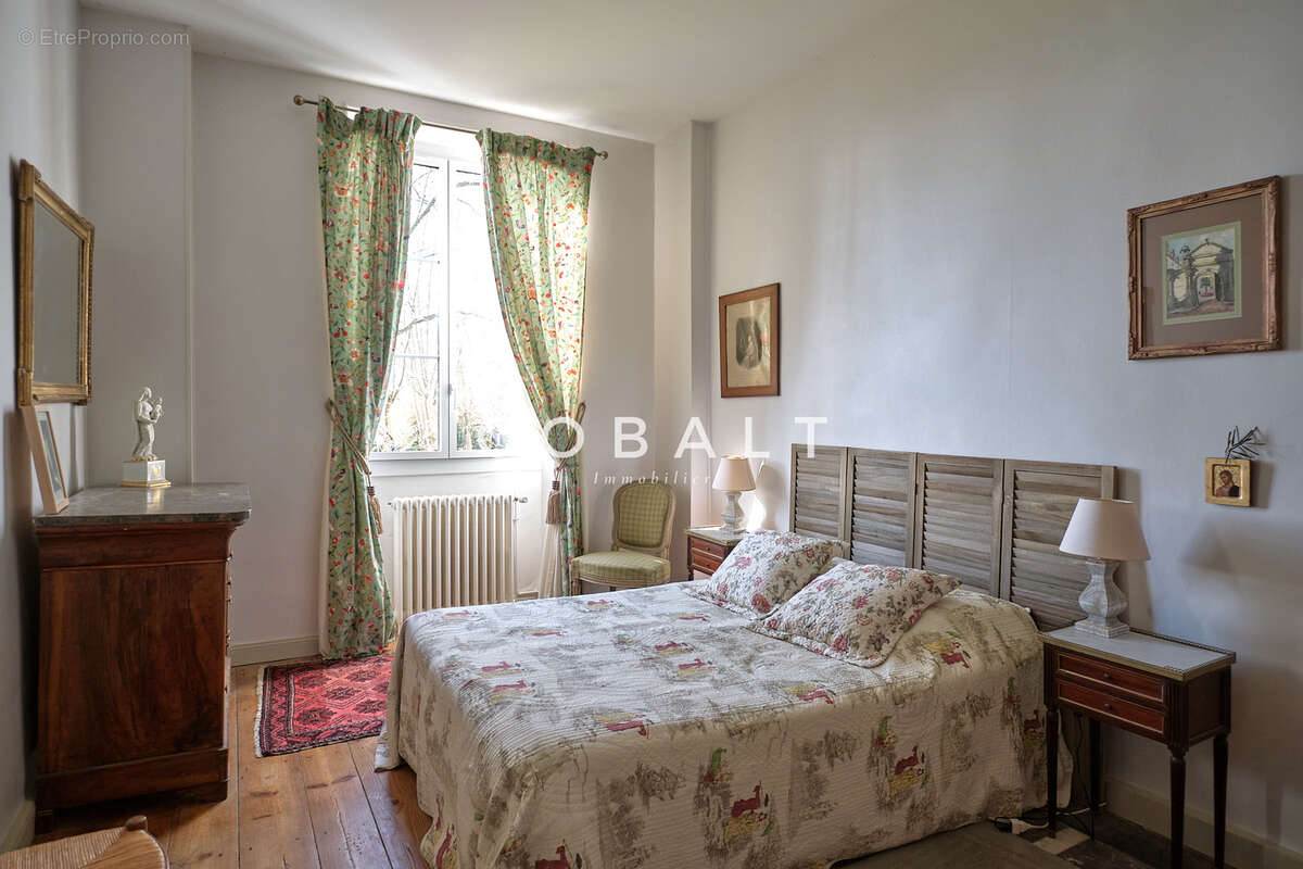 Maison à SAINT-PIERRE-D'IRUBE