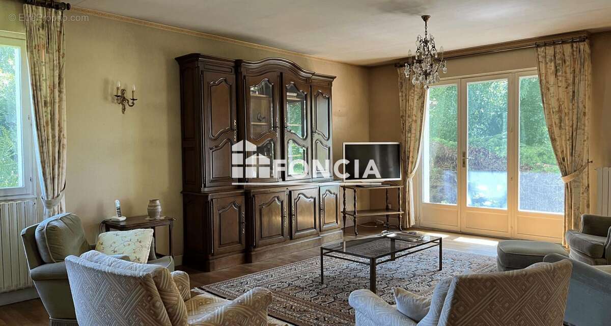 Maison à CHALANDRY