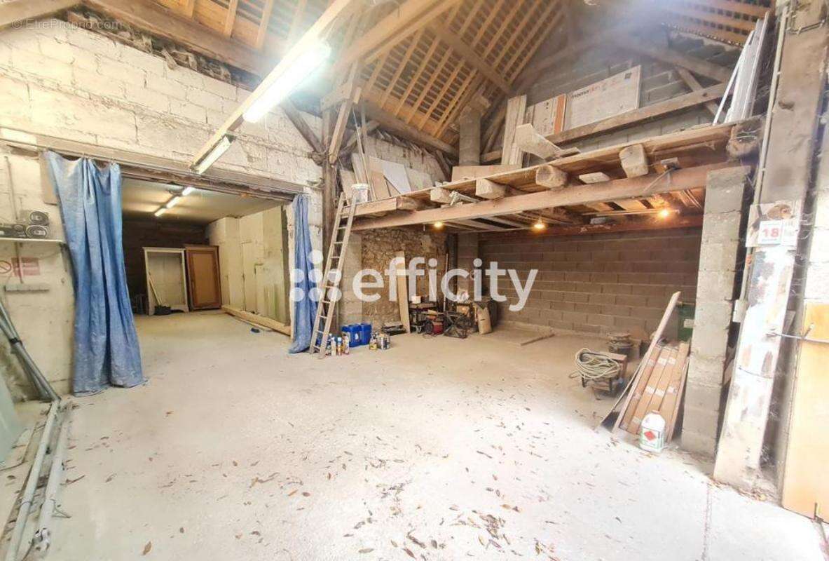 Maison à MONTOIRE-SUR-LE-LOIR