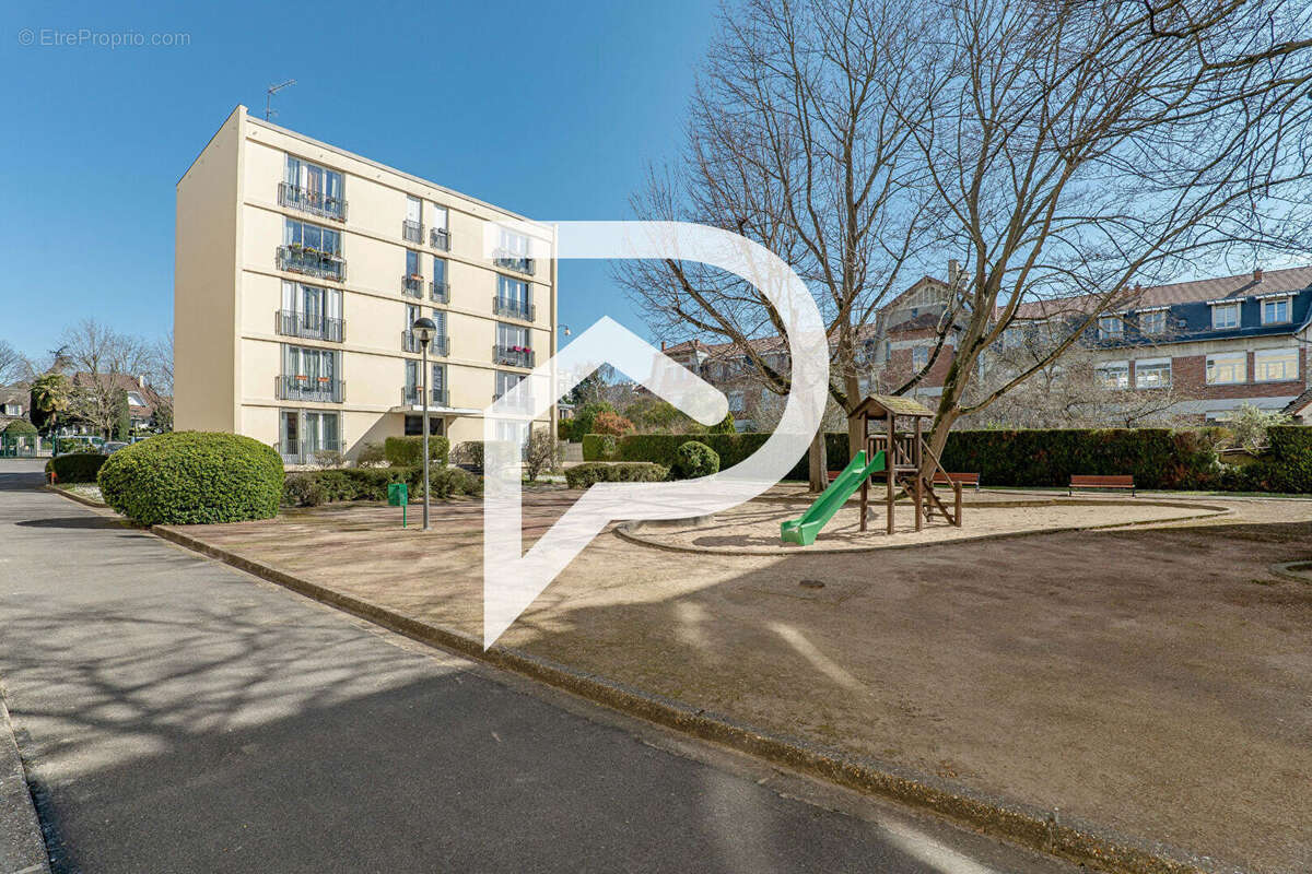 Appartement à SAINT-GRATIEN