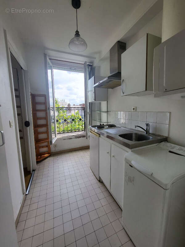 Appartement à PARIS-10E