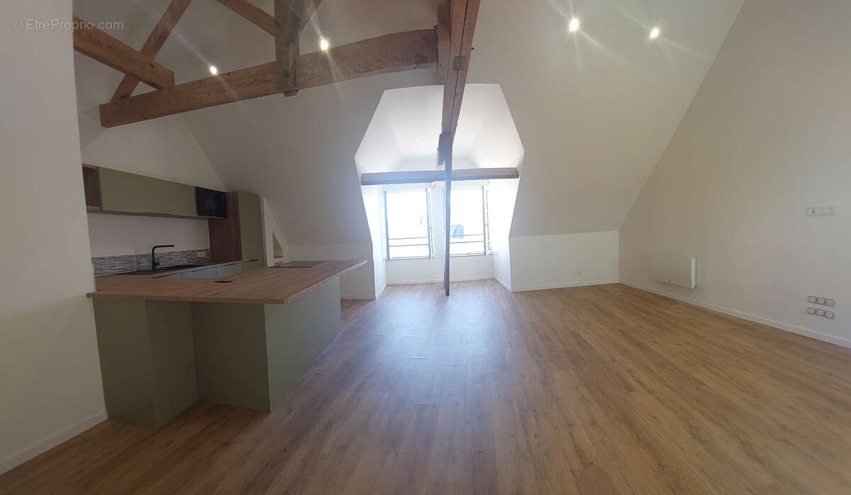 Appartement à CHATEAU-GONTIER