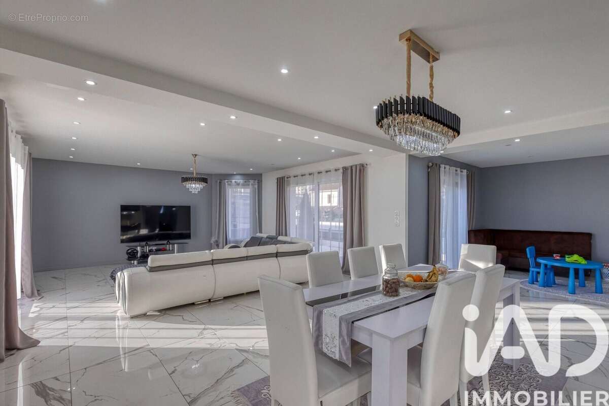 Photo 7 - Maison à GRENOBLE