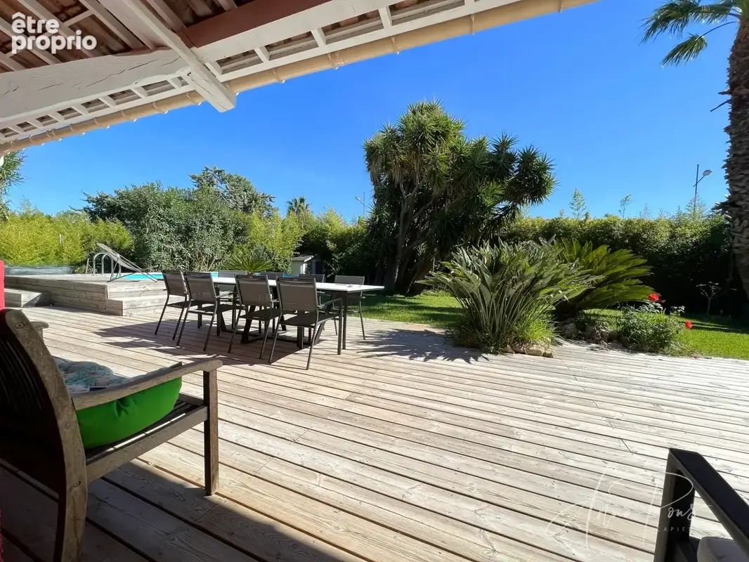 Dpt Var (83), à vendre HYERES Villa sans vis à vis- 1000m² de terrain - 3 chambres  - piscine - jardin - GARAGE - photo 64