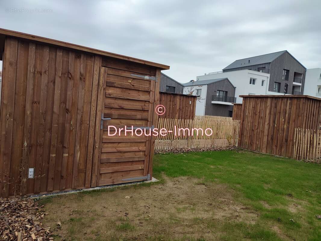 Maison à MONDEVILLE