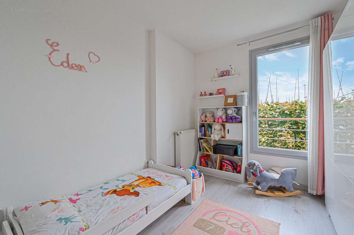 Appartement à BONNEUIL-SUR-MARNE