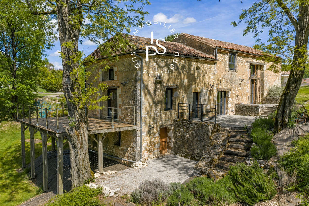 Maison à MONPAZIER
