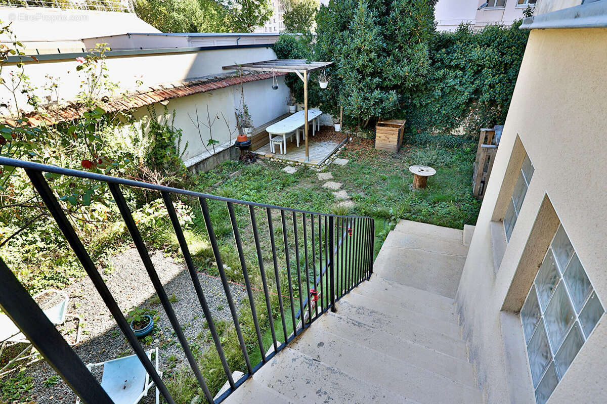 Maison à VILLEURBANNE