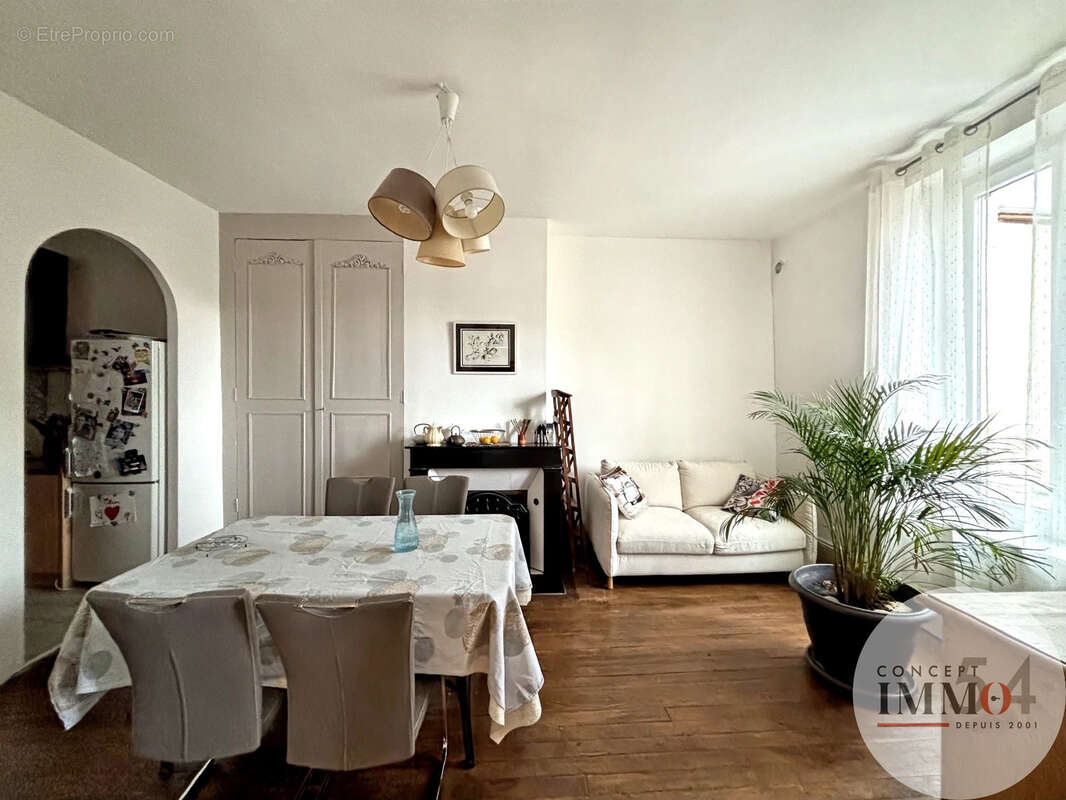 Appartement à TOUL