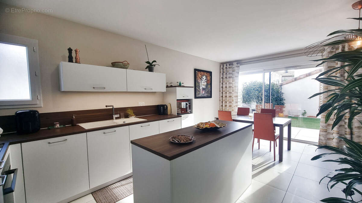 Maison à LA FARLEDE