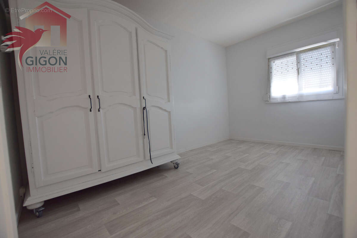 Appartement à GRAND-CHARMONT