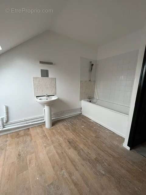 Appartement à CAUDRY