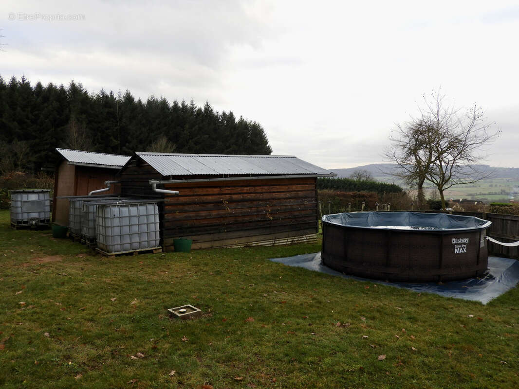 Maison à SAXI-BOURDON