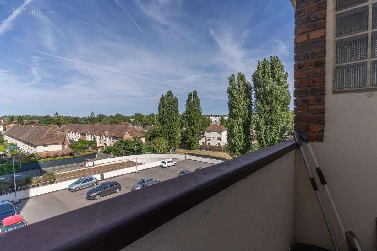 Appartement de 5 pièces de 91 m² à Saint-Ouen-l'Aumône - photo 12