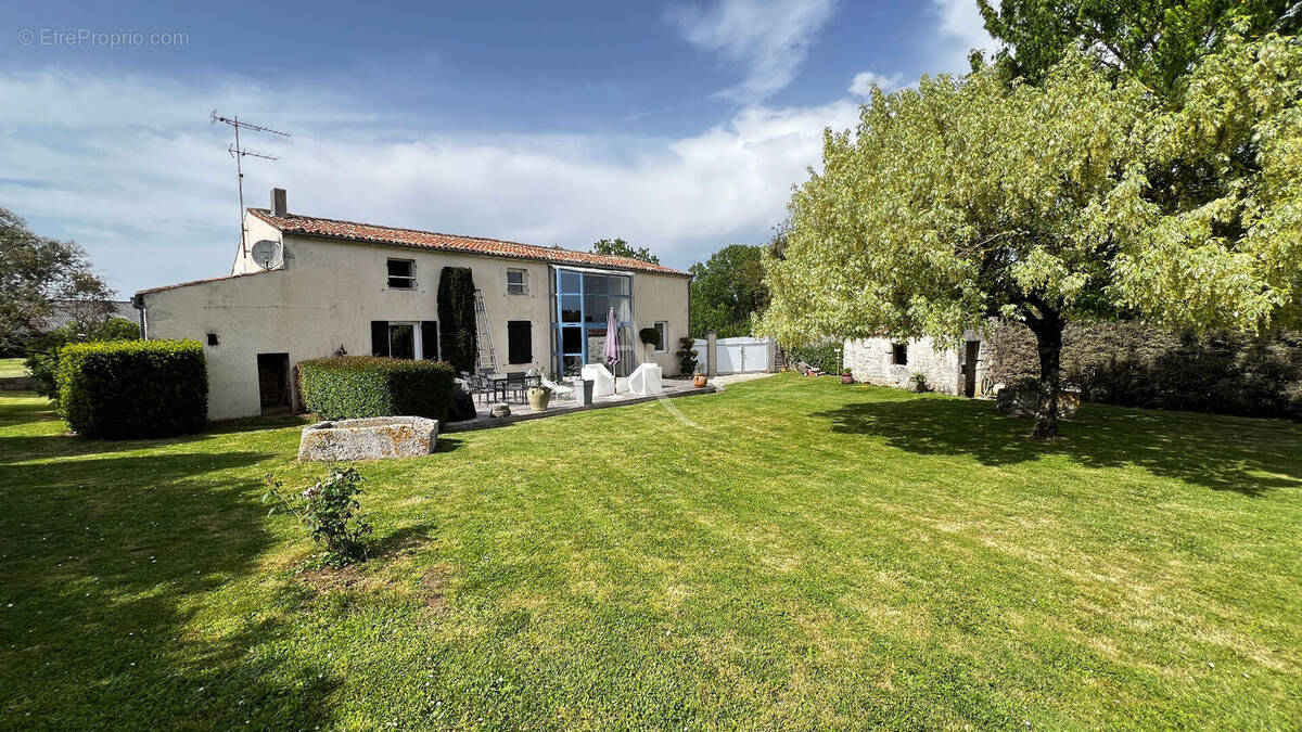 Maison à BALANZAC