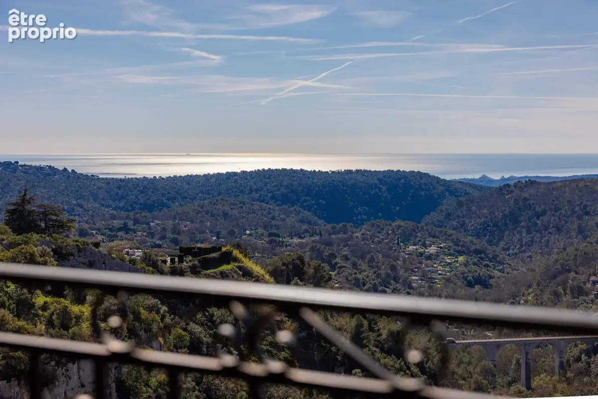 Tourrettes-sur-loup    2 pieces ultra lumineux avec vue mer ! - photo 8