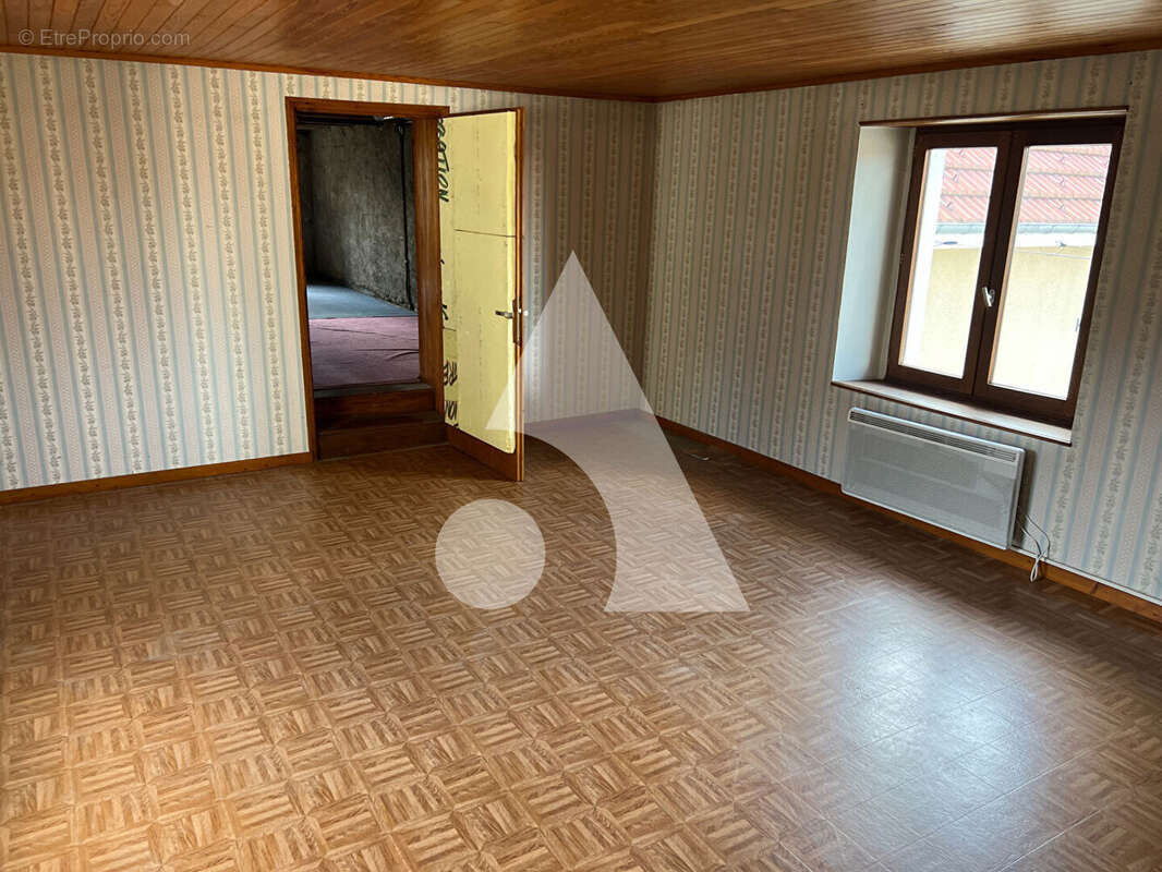 Maison à VANDONCOURT