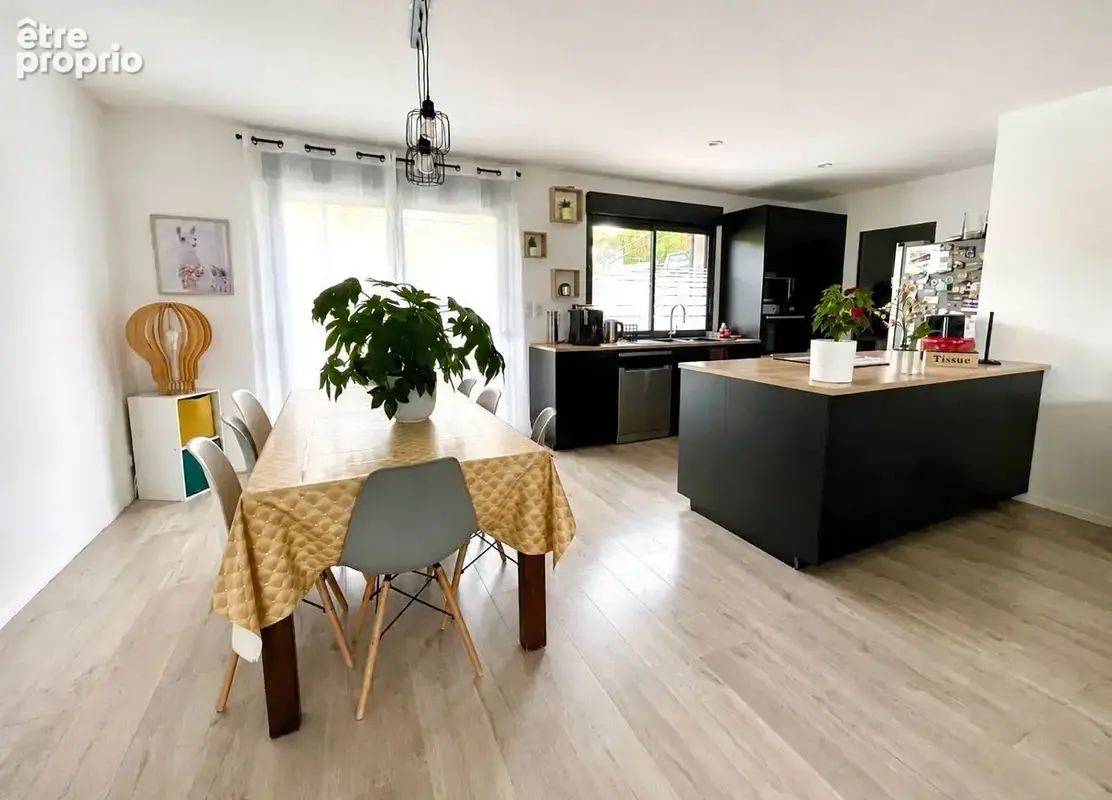 Maison 6 pièces 120 m² à vendre à Nailly (89100) - photo 3