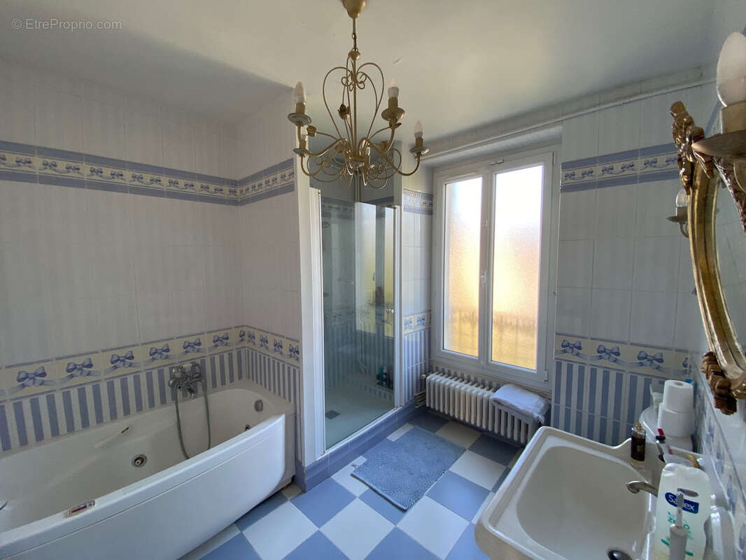 Maison à L&#039;ISLE-ADAM