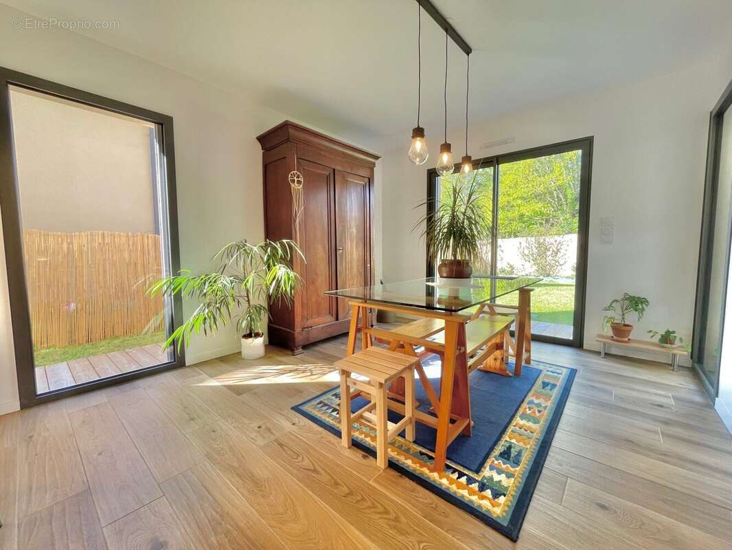 Maison 130 m² à Bruz  - photo 5