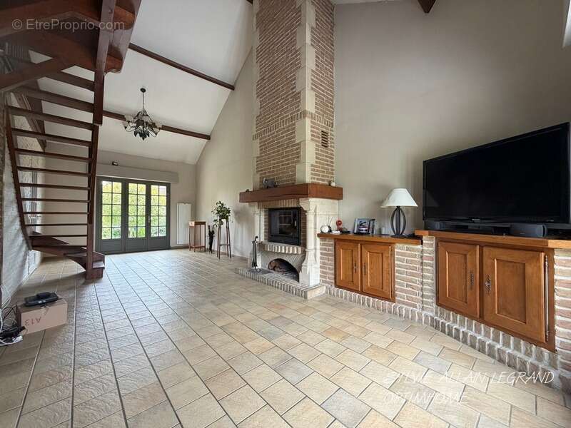 Plain-pied individuel, 4 chambres, sous/sol - photo 2