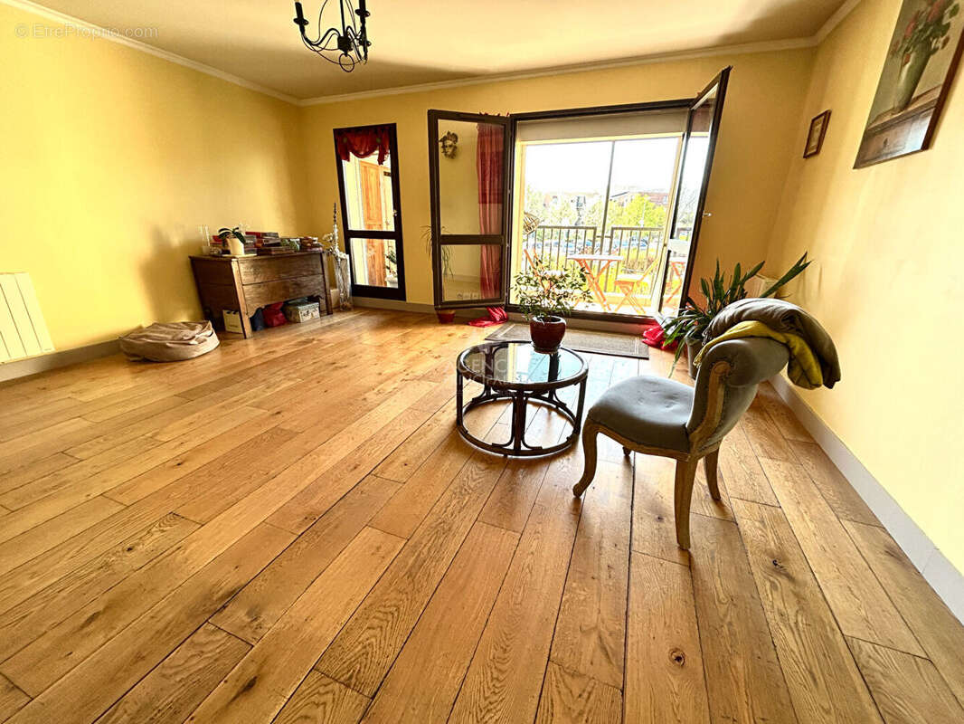 Appartement à CARRIERES-SOUS-POISSY