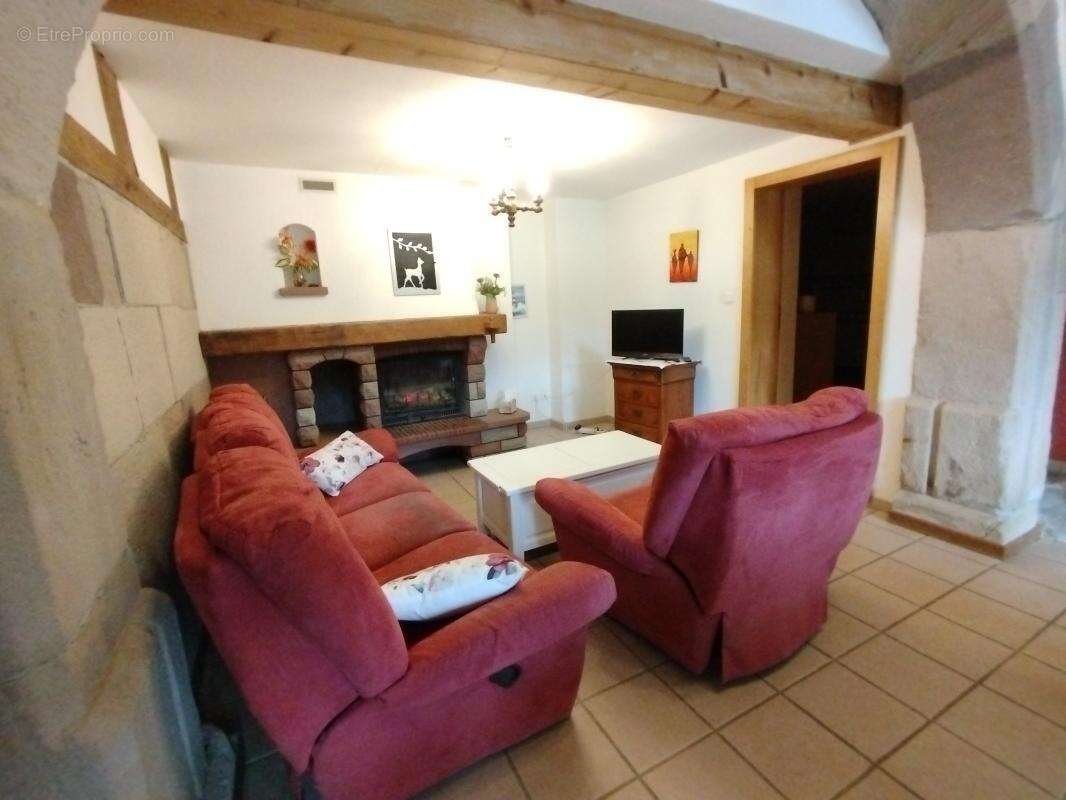 Corps de ferme réhabilité 2 logements - photo 7