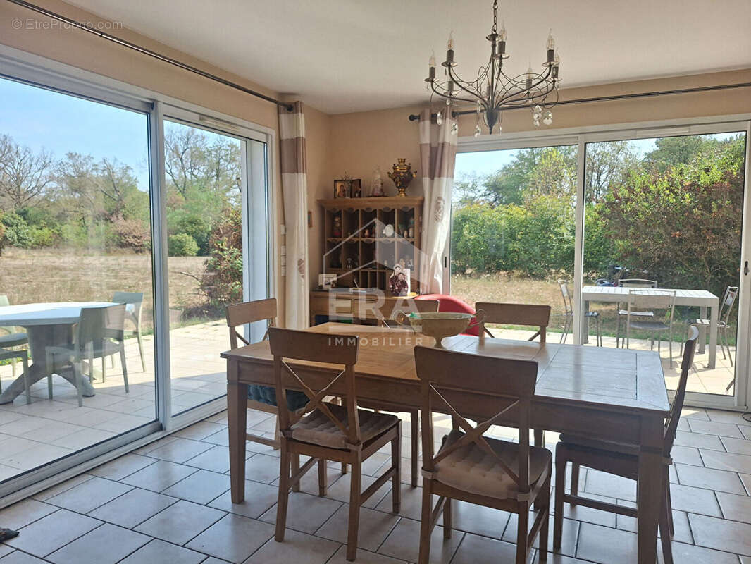 Maison 144m² à montpon-ménestérol - photo 2