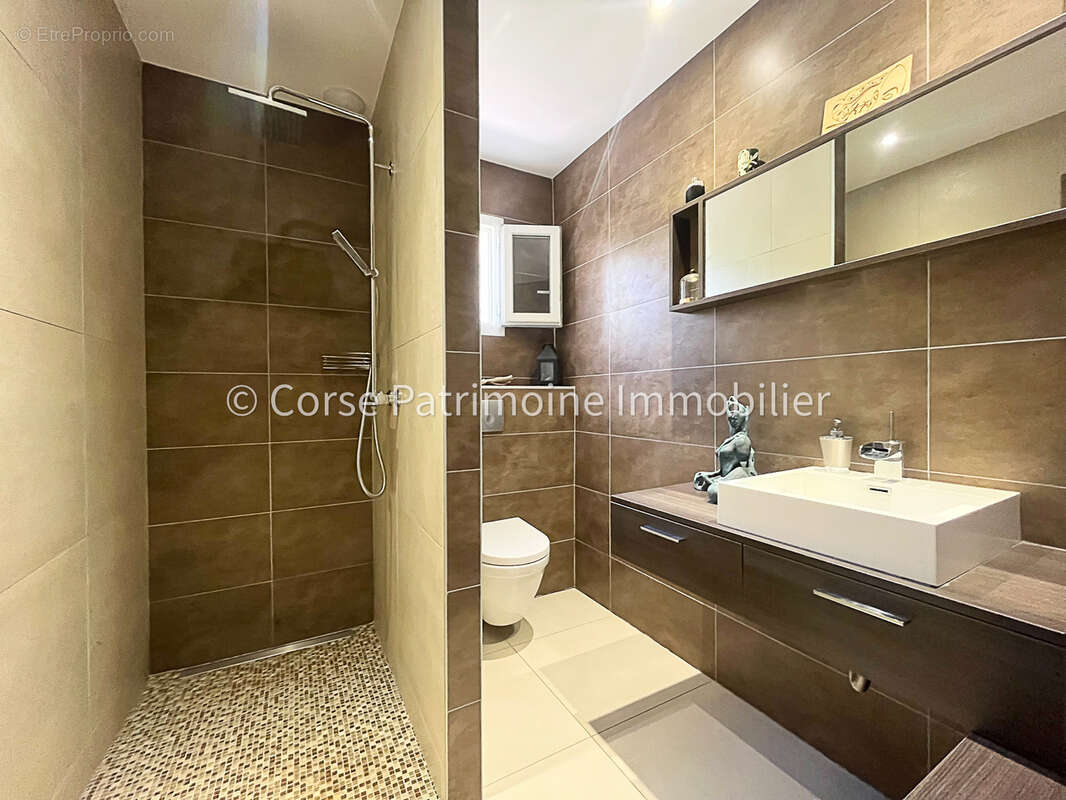 Maison à PORTO-VECCHIO