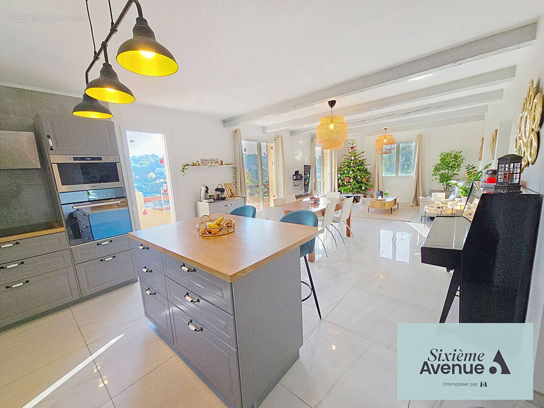 Maison à LA SEYNE-SUR-MER