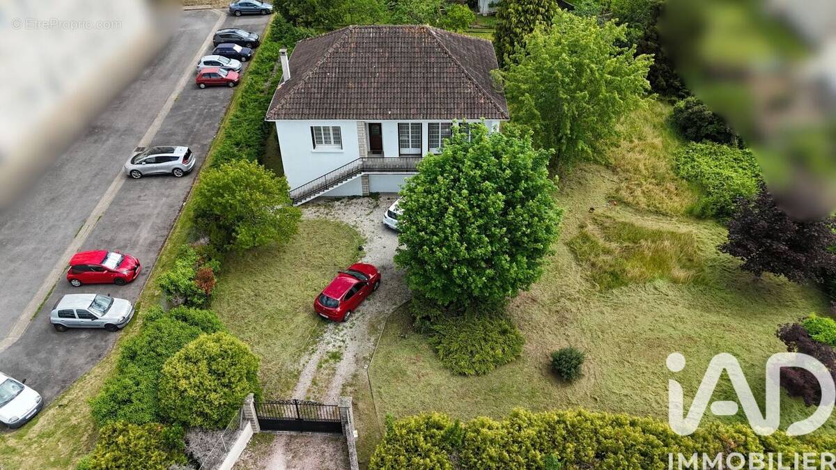 Photo 1 - Maison à LA ROCHEFOUCAULD