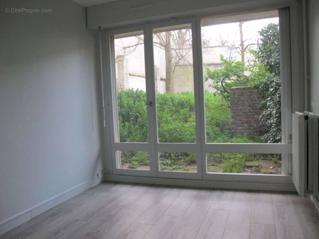 Appartement à NANTERRE