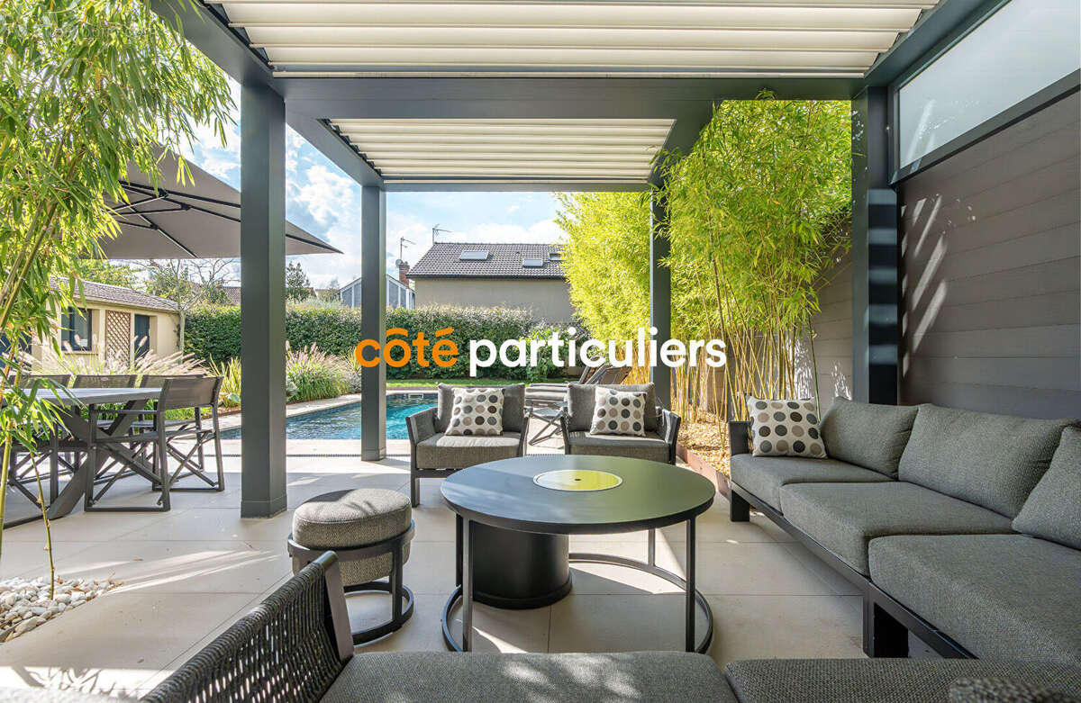 Maison à SAINT-MAUR-DES-FOSSES