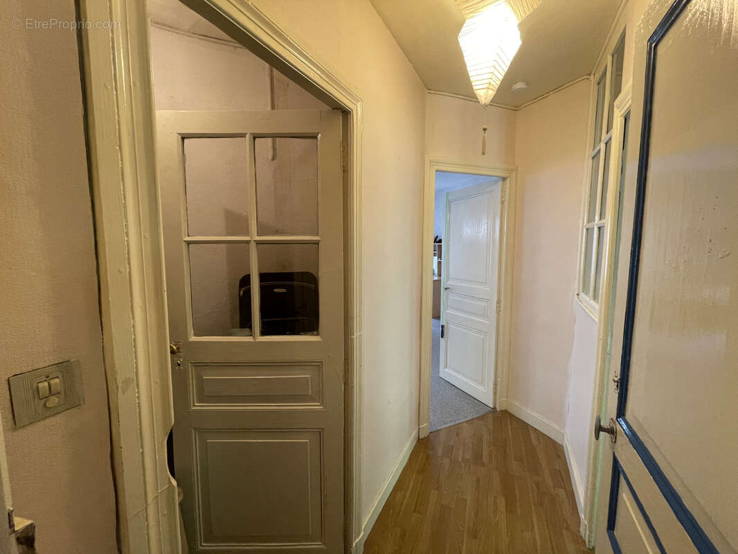 Appartement à ROCHEFORT-MONTAGNE