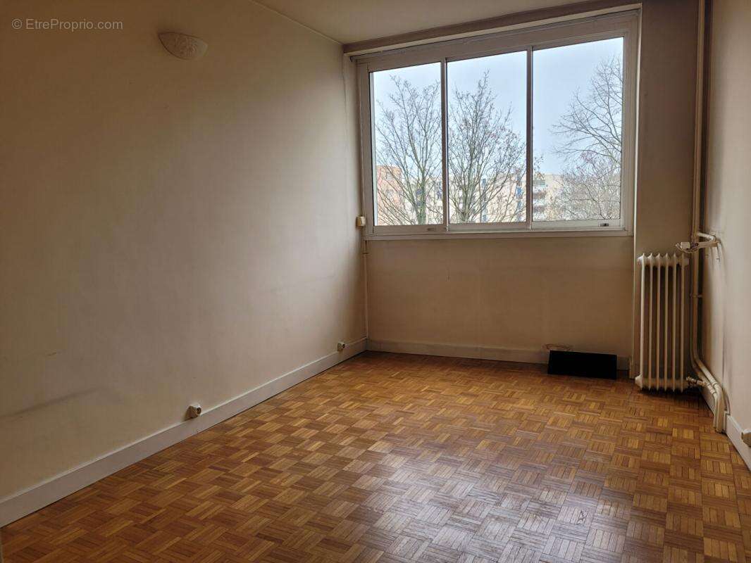 Appartement à PARIS-12E