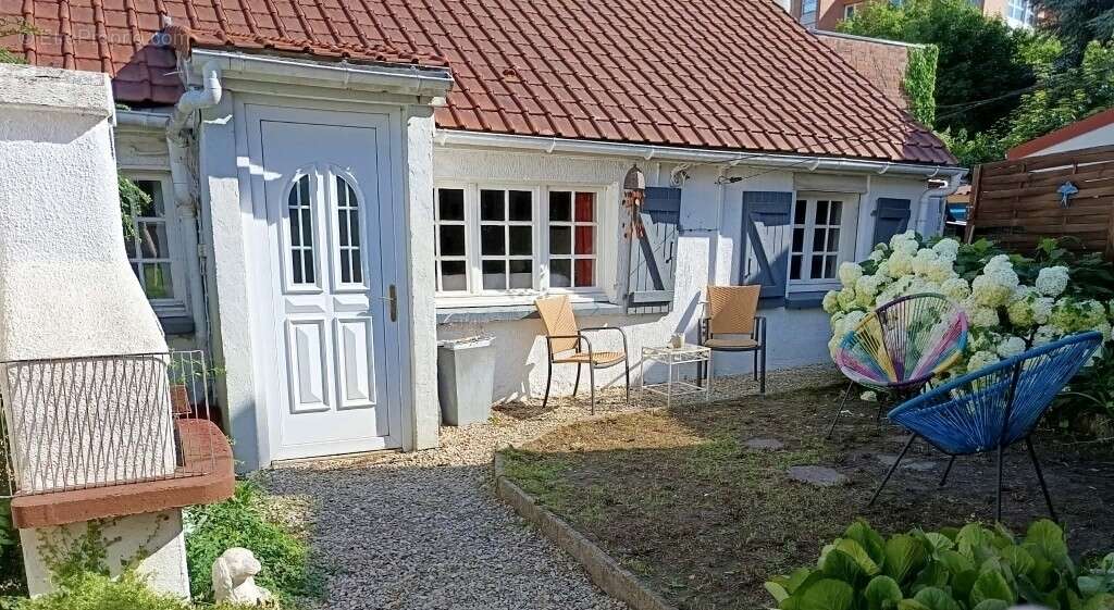 Maison 49 m² à Noeux-Les-Mines  - photo 2