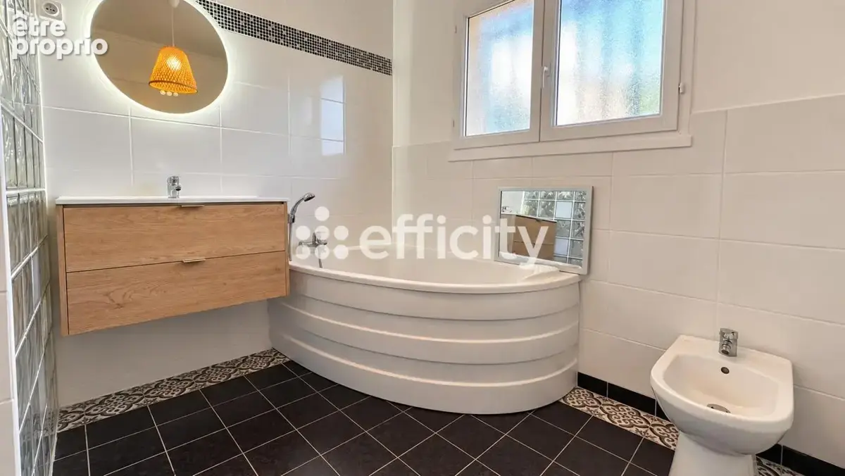 Maison 5 pièces 138 m² à vendre à Andernos-Les-Bains (33510) - photo 10