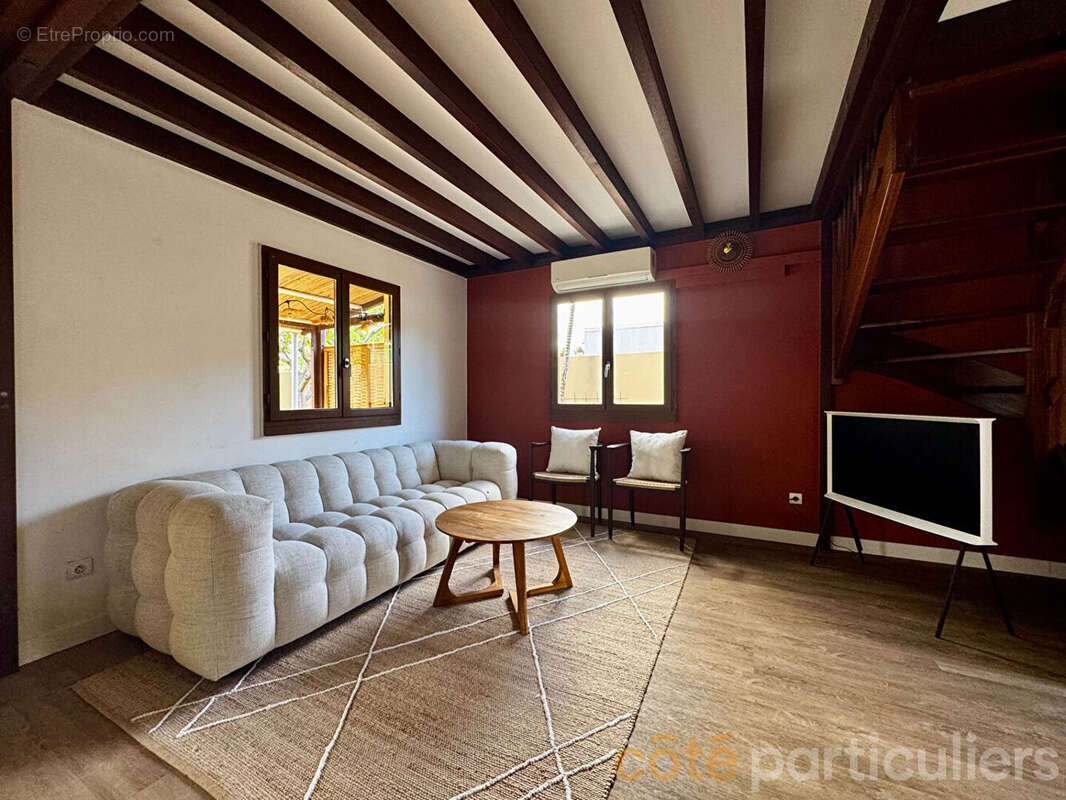 Maison à L&#039;ETANG-SALE