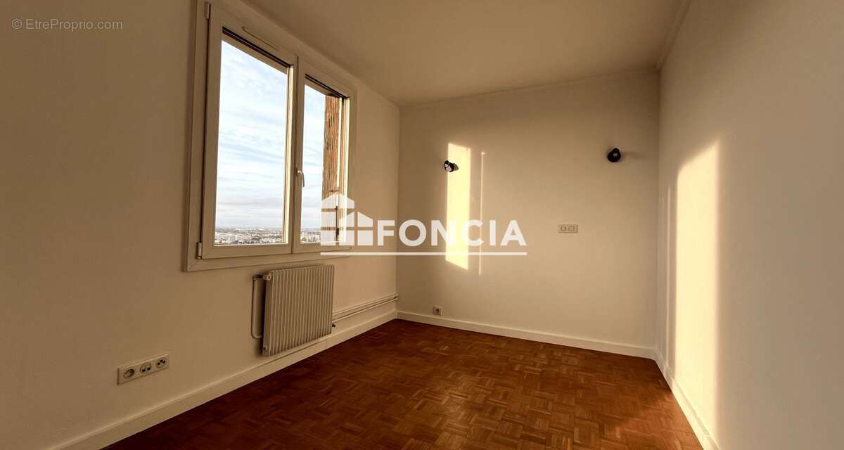 Appartement à RUEIL-MALMAISON